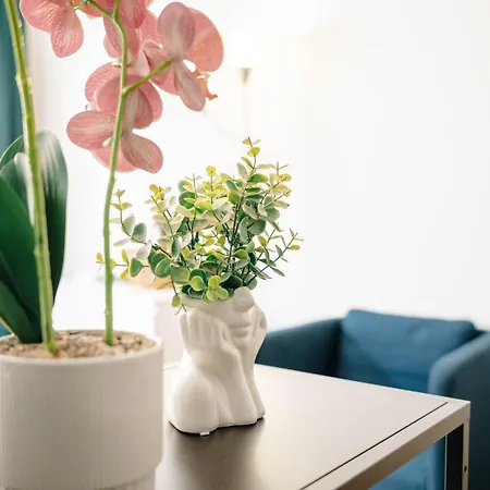 Cityscape Charm Spacious 3 Bedroom Haven For 7 Apartament