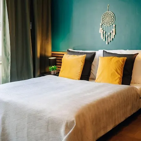 Appartement Cityscape Charm Spacious 3 Bedroom Haven For 7