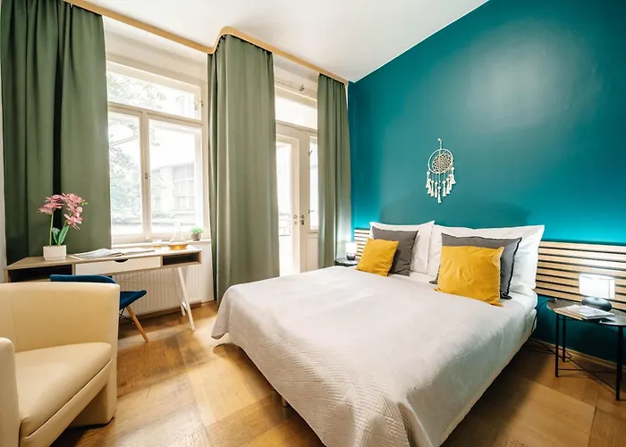 Apartmán Cityscape Charm Spacious 3 Bedroom Haven For 7